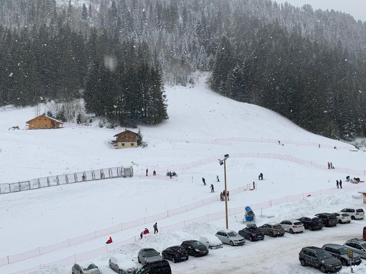 Chalet Proche Morzine Et Lac Leman Wifi Offert Le Biot Exterior foto